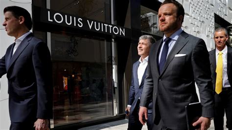 lavorare a louis vuitton|Louis Vuitton Careers .